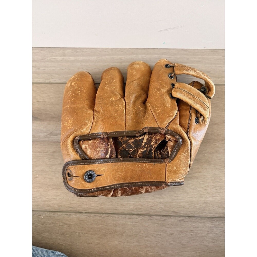 Vintage 1940s Denkert Leather Baseball Glove Chet Laabs Model Double Tunnel Web
